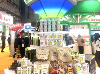 &ldquo;原味烏蘭察布&rdquo;亮相首屆預制菜博覽會